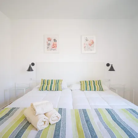 Moderno En Recien Reformado Apartment *