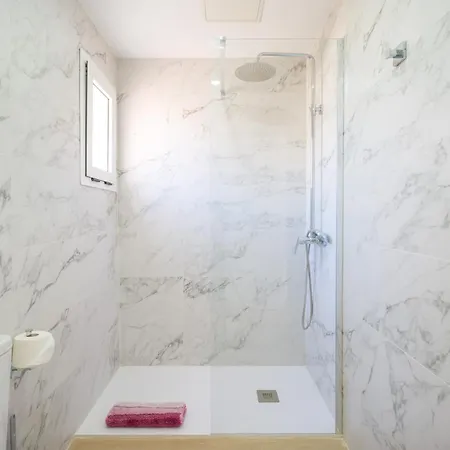 Apartment Moderno En Recien Reformado